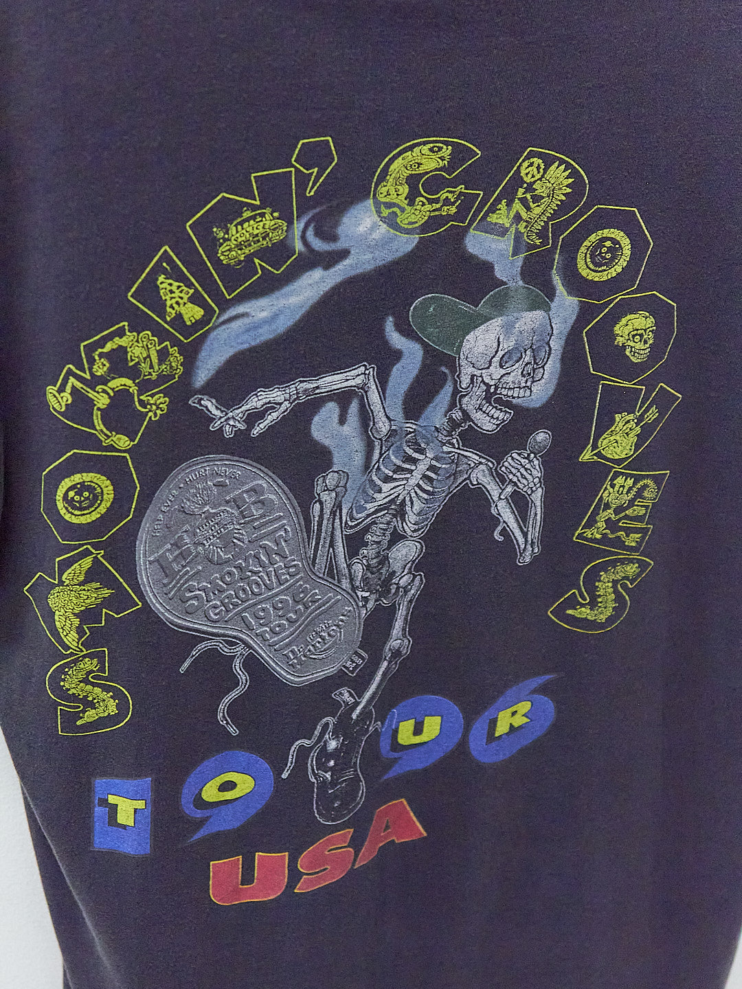 Vintage 90's Smokin' Grooves Tour Band T-Shirt