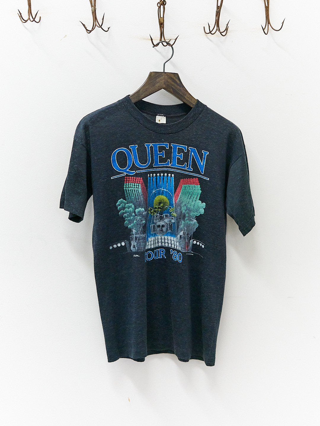 Vintage 80's Queen Well-Worn Band T-Shirt