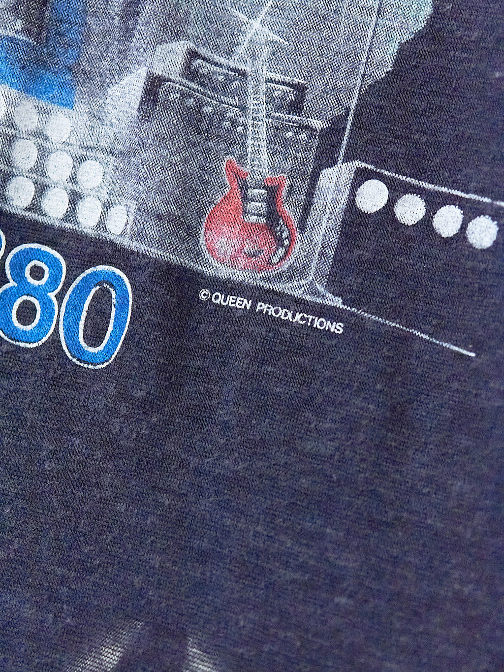 Vintage 80's Queen Well-Worn Band T-Shirt